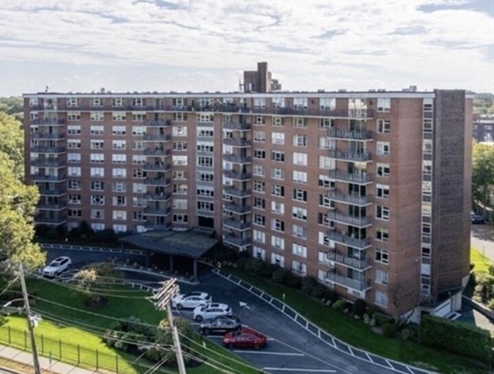 Property Photo: 280 Boylston 213 MA 02467