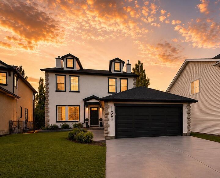 Property Photo: 125 Discovery Place SW AB T3H 4N5