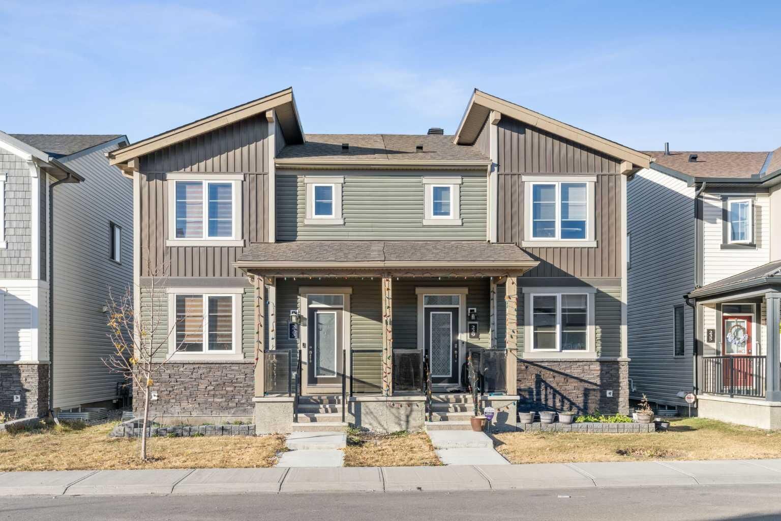 Property Photo: 223 Carrington Circle AB T3P 0Y4