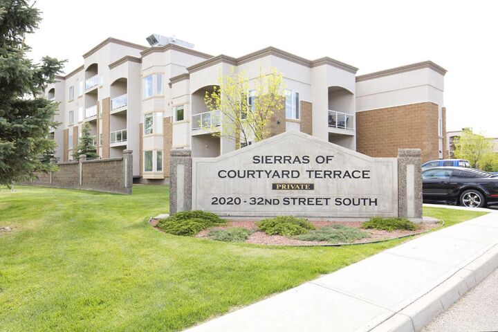 Property Photo:  2020 32 Street S 406  AB T1K 7T9 