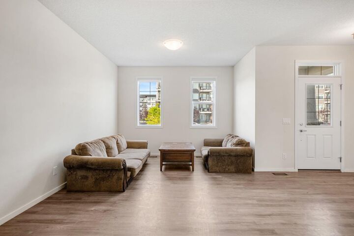 Property Photo: 61 Cityline Gate NE AB T3N 2H4