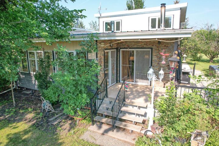 Property Photo: 43182 Range Road 214 126 AB T0B 0H0