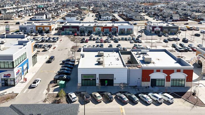 Property Photo: 681 Savanna Boulevard NE 1207 AB T3J 5N9