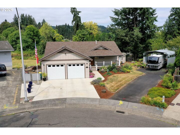 Property Photo: 51971 SW Creekview Pl OR 97056