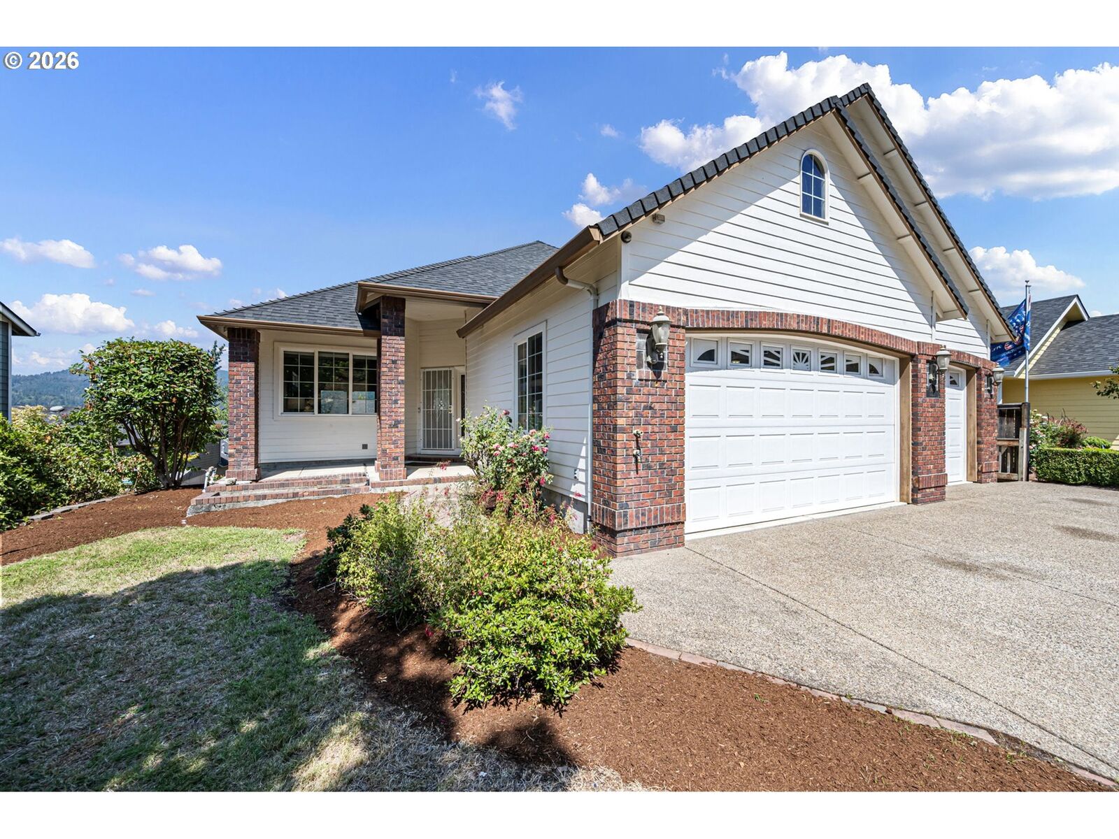 Property Photo:  3466 Ambleside Dr  OR 97477 