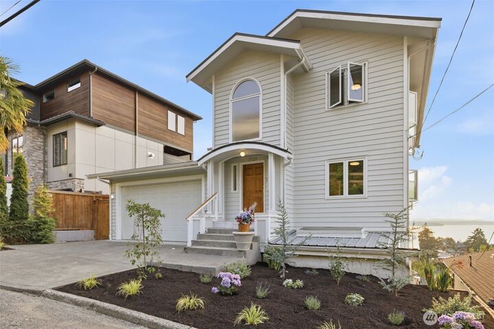 Property Photo:  7329  44th Avenue SW  WA 98136 