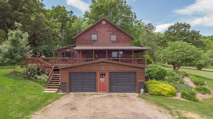 Property Photo:  1915 S Kent Road  IL 61062 
