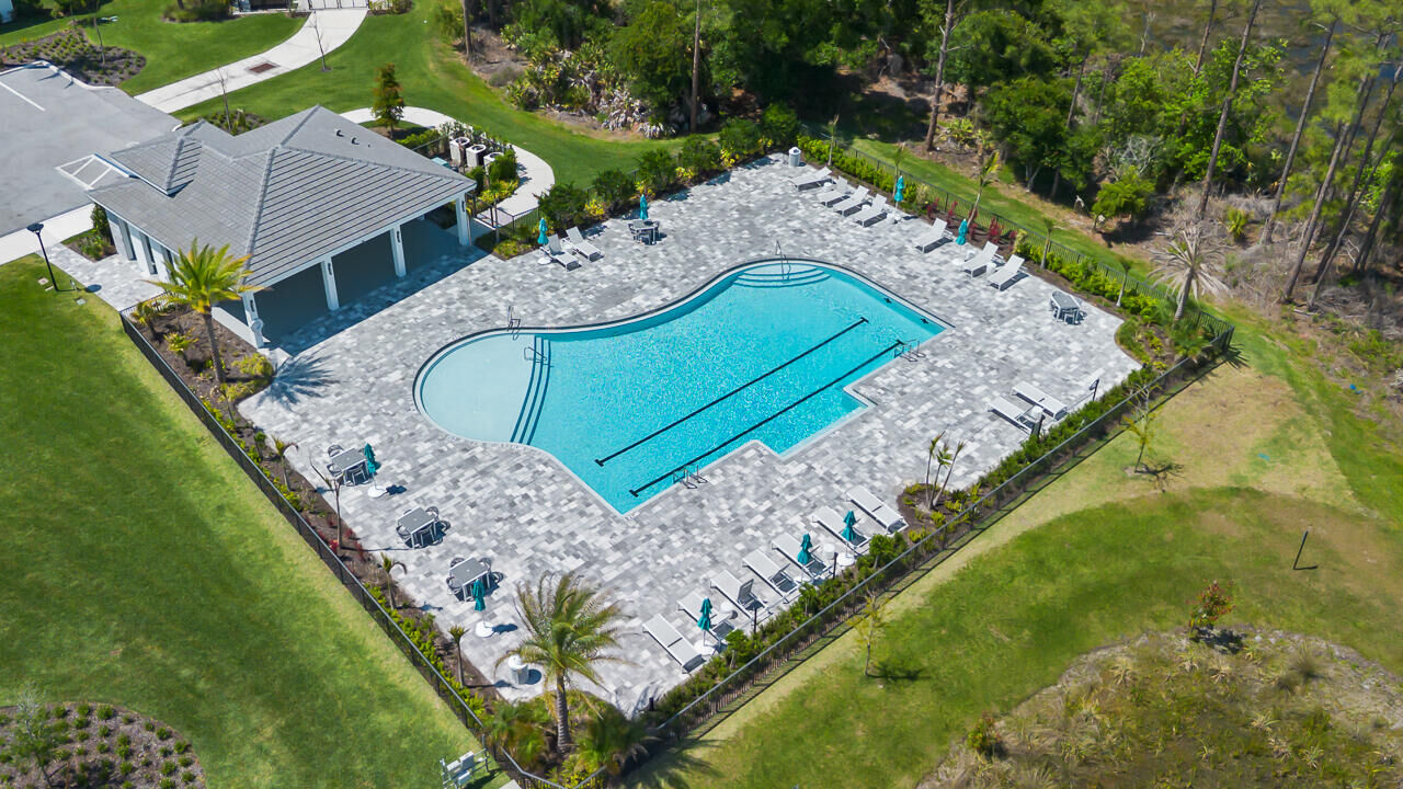 Property Photo:  6980 SE Haven Lane  FL 34997 
