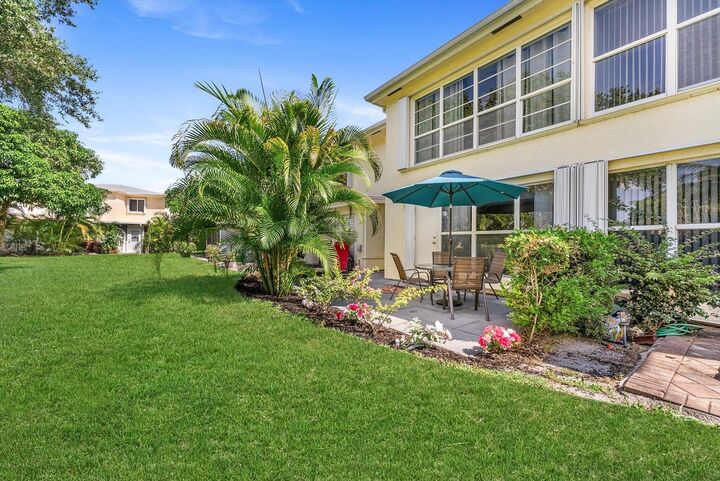 Property Photo:  1241 NW 18th Avenue 102  FL 33445 
