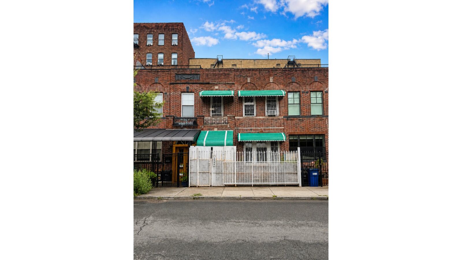 Property Photo:  1021 Union Street  NY 11225 