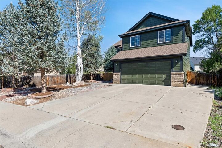 Property Photo:  568 Mesa Drive  CO 80537 