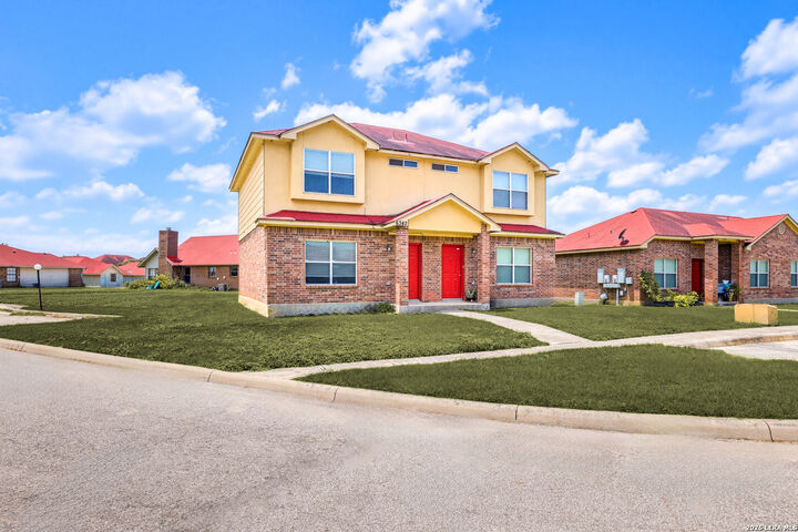 Property Photo:  6342 Queens Castle 2  TX 78218 