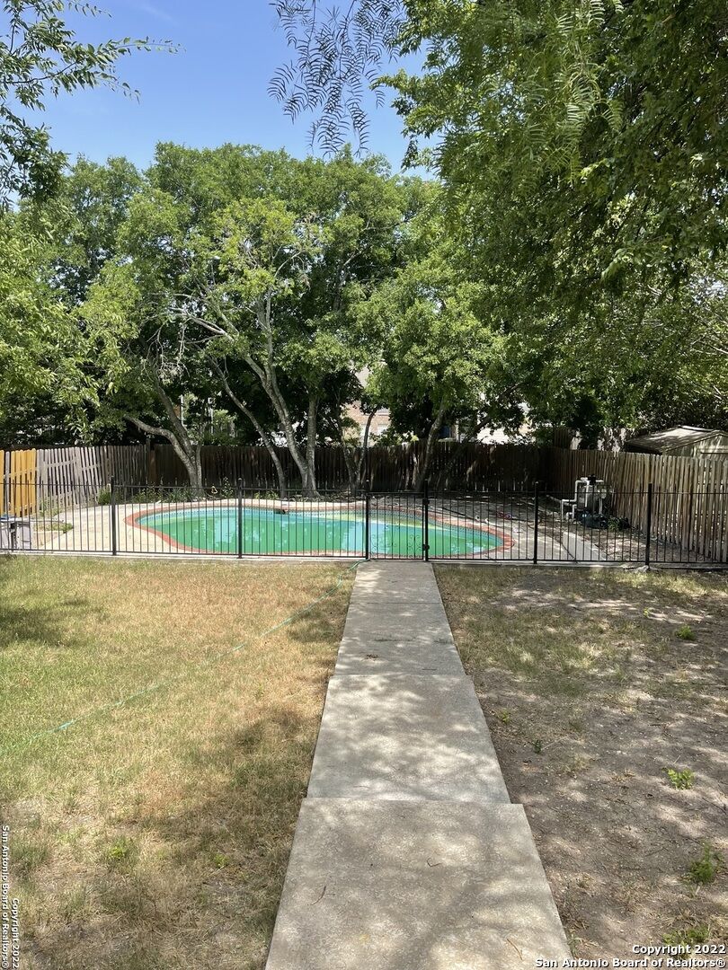 Property Photo: 11347 Baltic St TX 78213