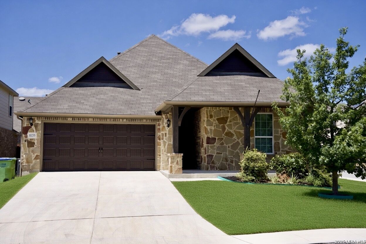 Property Photo:  10235 Coyote Run  TX 78254 