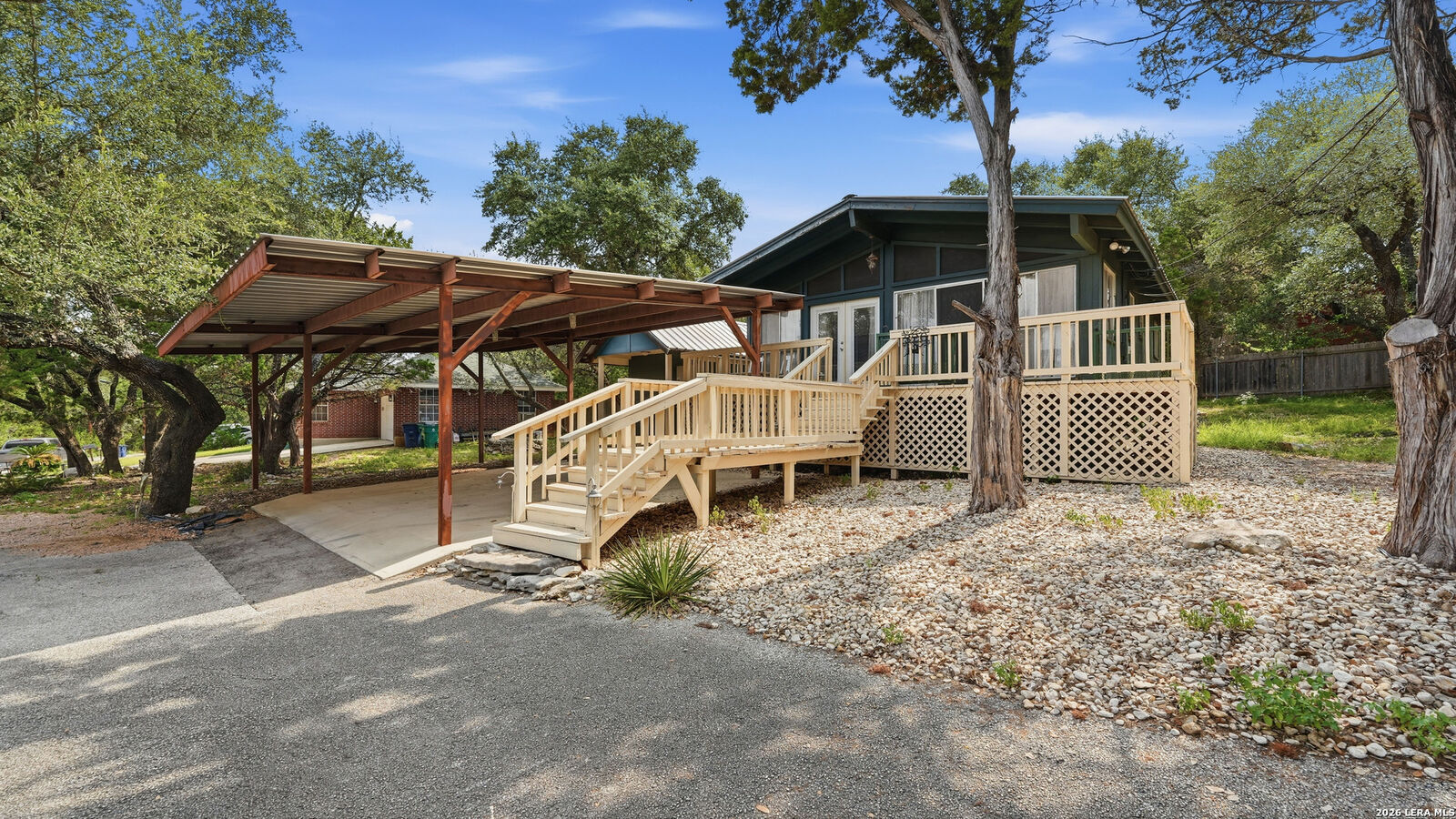 Property Photo:  326 Cedar Dr  TX 78133 
