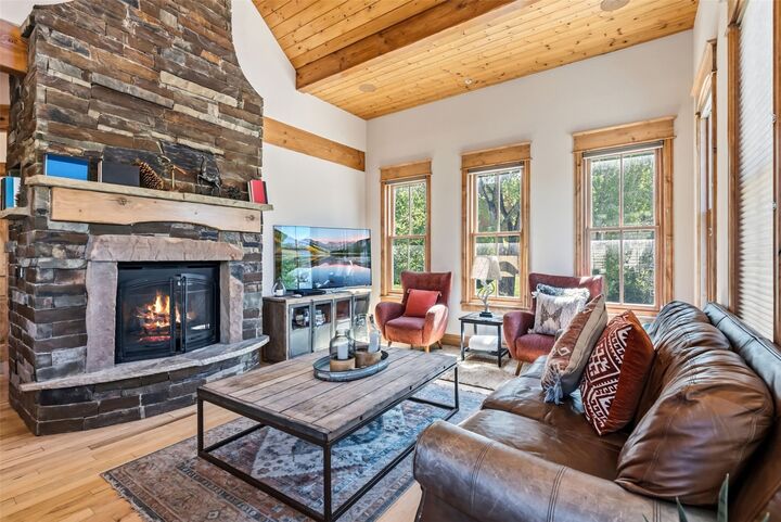 Property Photo:  114 Lincoln A  CO 80424 