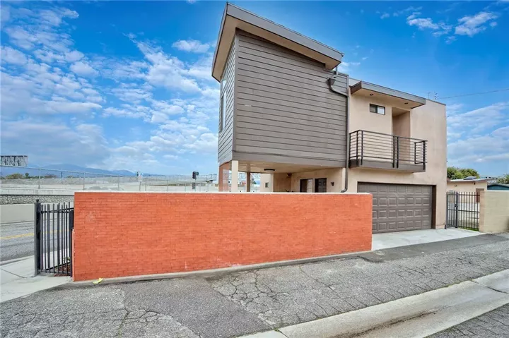 Property Photo:  13018 Dalewood  CA 91706 