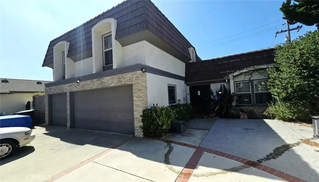 Property Photo:  2800 Hill  CA 93035 