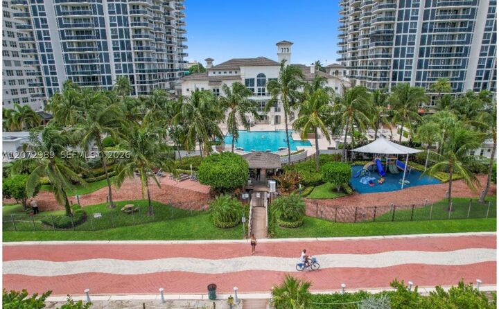 Property Photo:  4775 Collins Ave 502  FL 33140 
