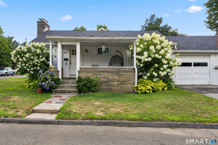 Property Photo:  40 Mills Avenue  CT 06460 