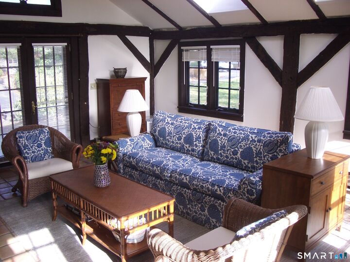 Property Photo:  176A Compo Road South  CT 06880 
