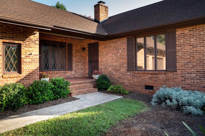 Property Photo:  32 Nichols Drive  SC 29349 