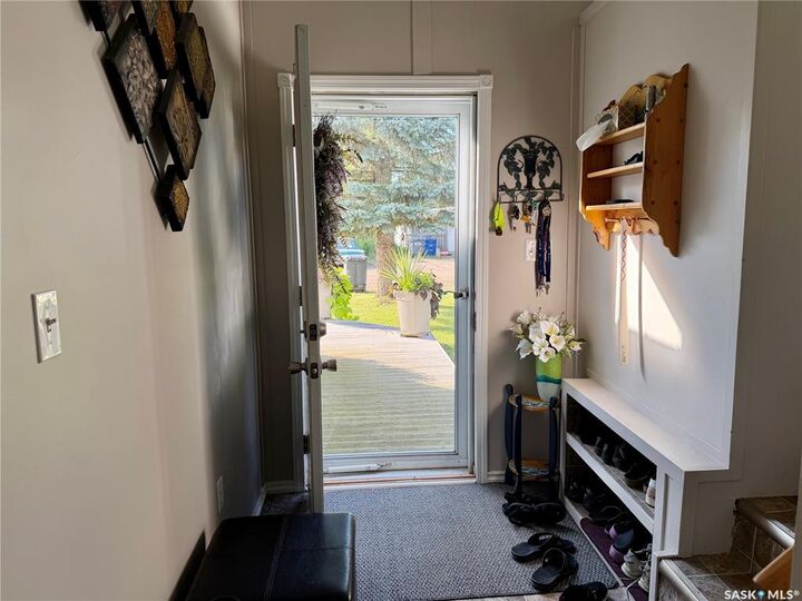 Property Photo:  309 Henderson Street  SK S0A 3L0 