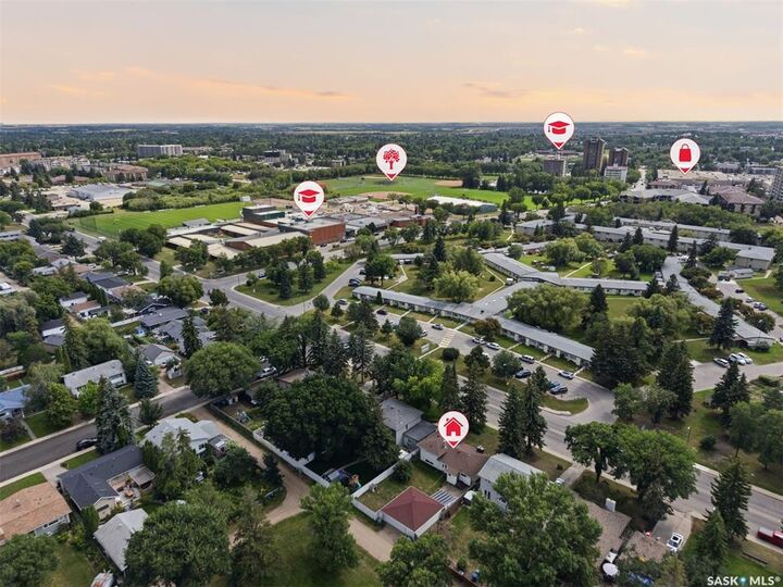 Property Photo: 2509 Taylor Street E SK S7H 1W9
