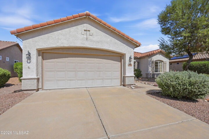 Property Photo:  9691 N Arch Canyon Place  AZ 85743 
