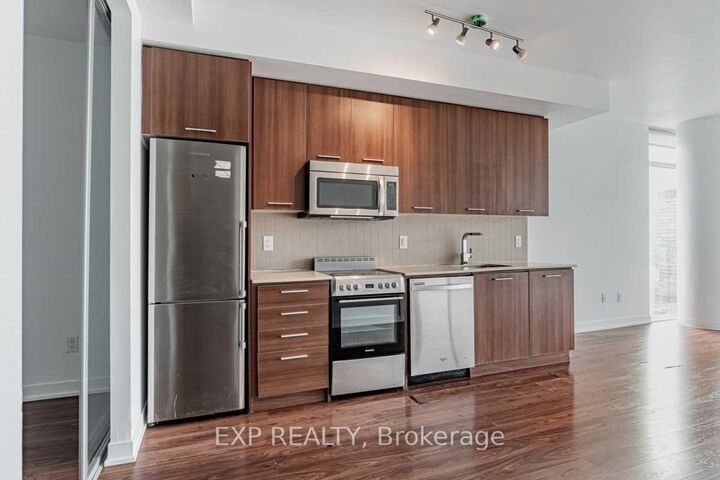 Property Photo:  105 George Street 1311  ON M5A 0L4 