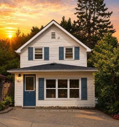 Property Photo: 47 Denne Boulevard ON L3Y 4H5