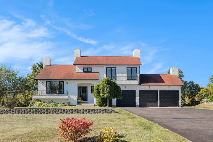 Property Photo: 12 Davis Lane ON K7A 4S5