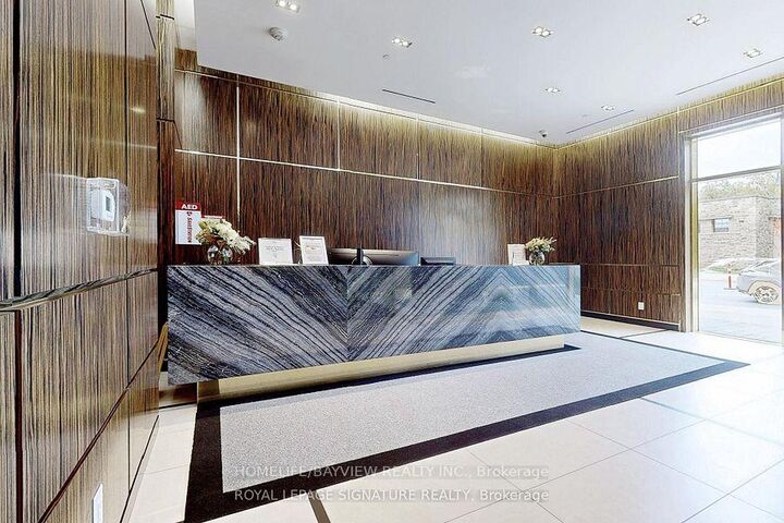 3018 Yonge Street W 203 — photo 1