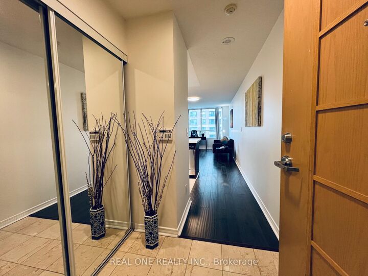 Property Photo: 503 Beecroft Road 801 ON M2N 0A2