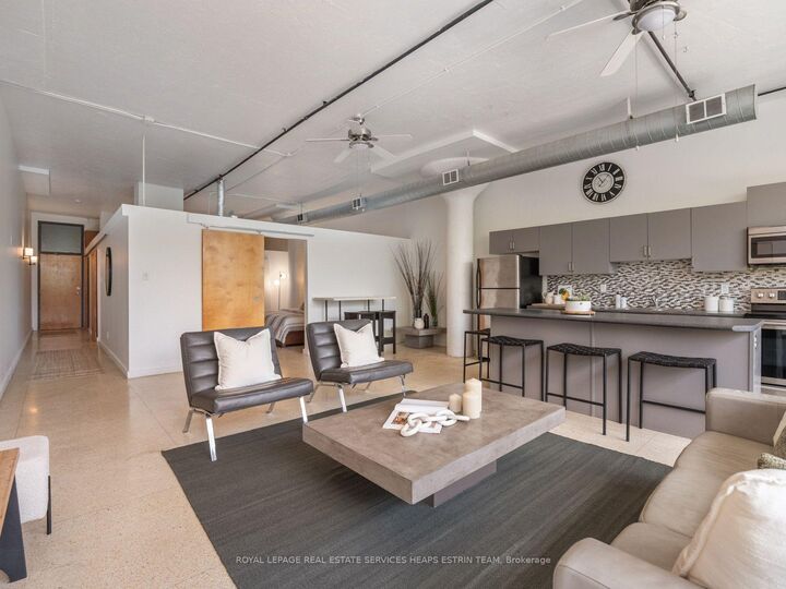 Property Photo: 365 Dundas Street E 207 ON M5A 4R9