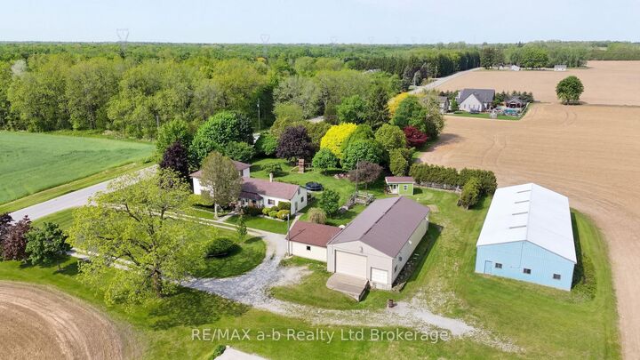 Property Photo:  1813 Norfolk County 19 Road W  ON N0E 1V0 