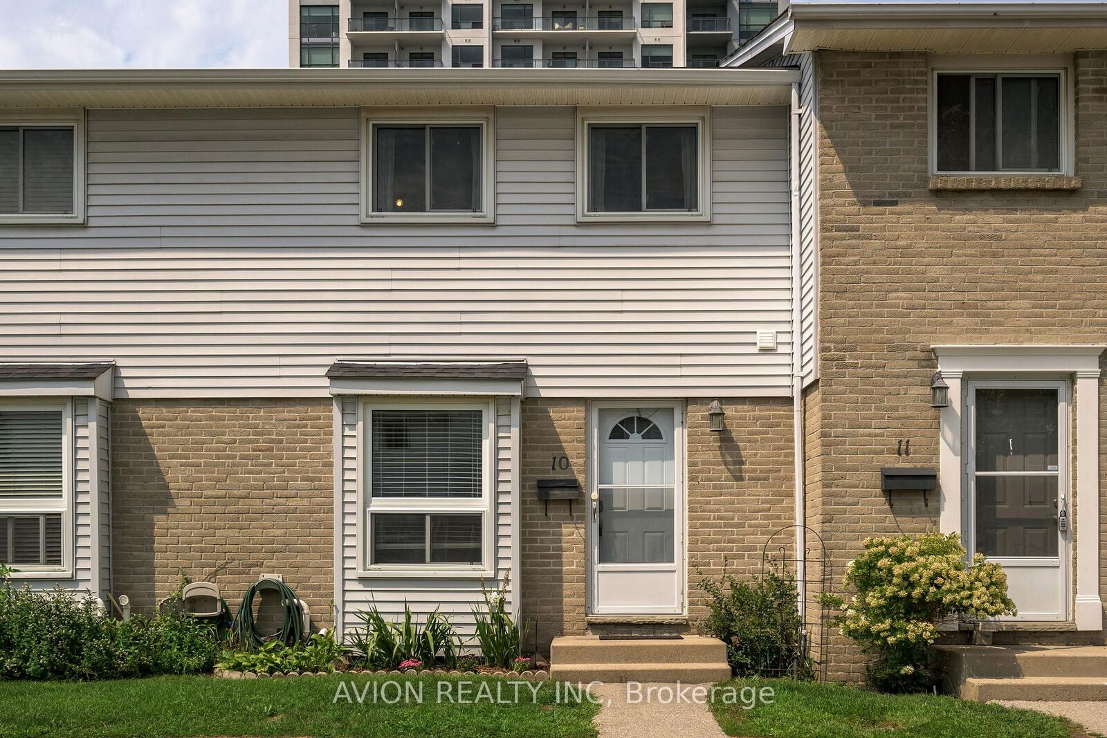 Property Photo: 1786 Attawandaron Road 10 ON N6G 3N1