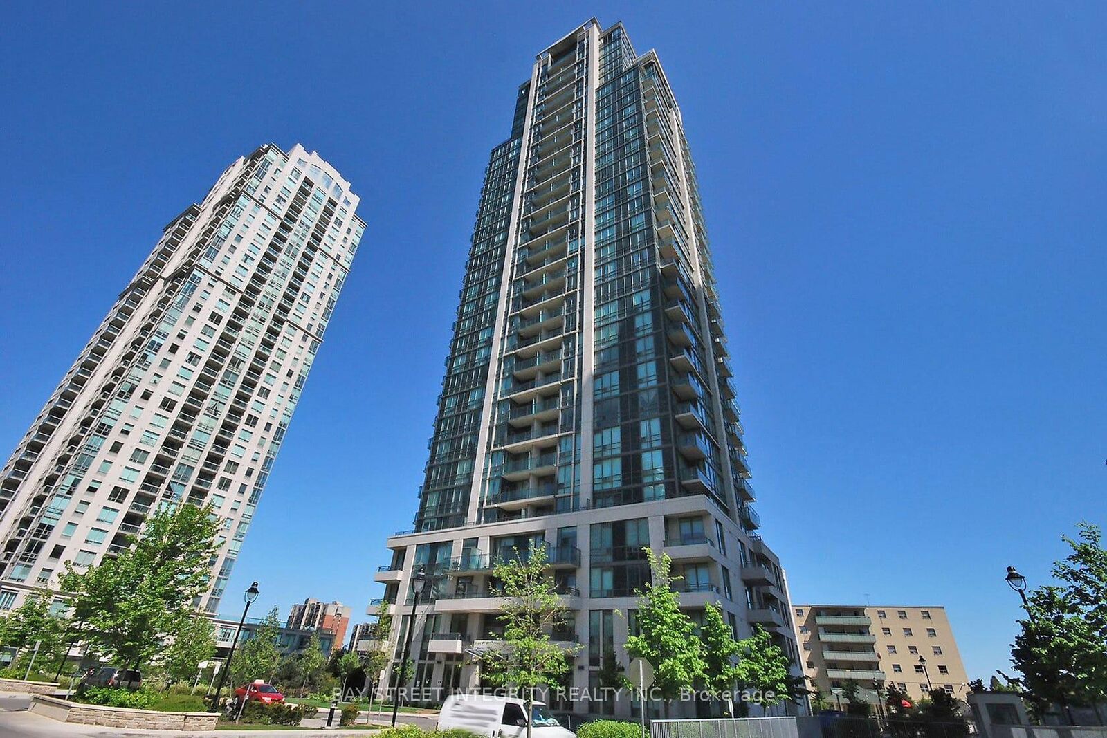 Property Photo:  3515 Kariya Drive 2202  ON L5B 0C1 