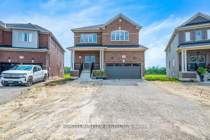 377 Russell Street — photo 1