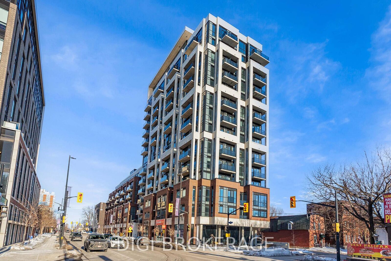 Property Photo: 560 Rideau Street 904 ON K1N 5Z8