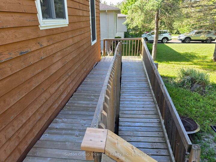 Property Photo: 3985 Joyland Drive ON L3V 0S2