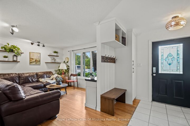 Property Photo: 45 Kevin Crescent ON P1L 1A2