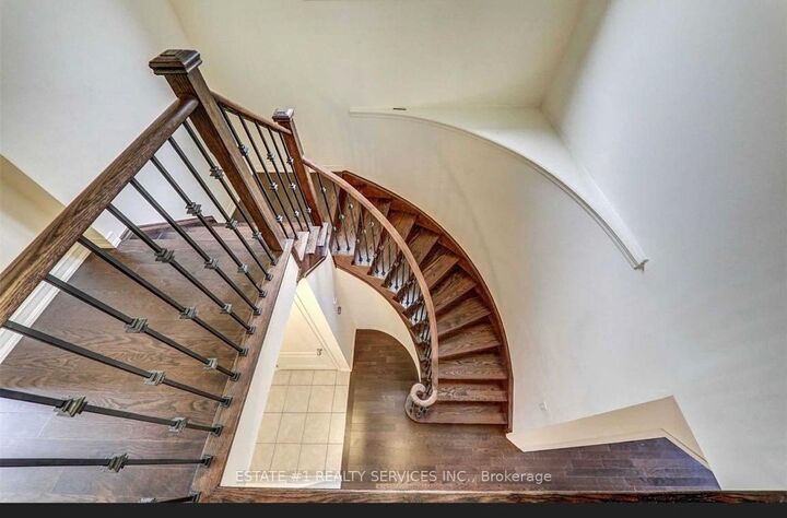 Property Photo:  153 Dance Act Avenue Upper  ON L1L 0H4 