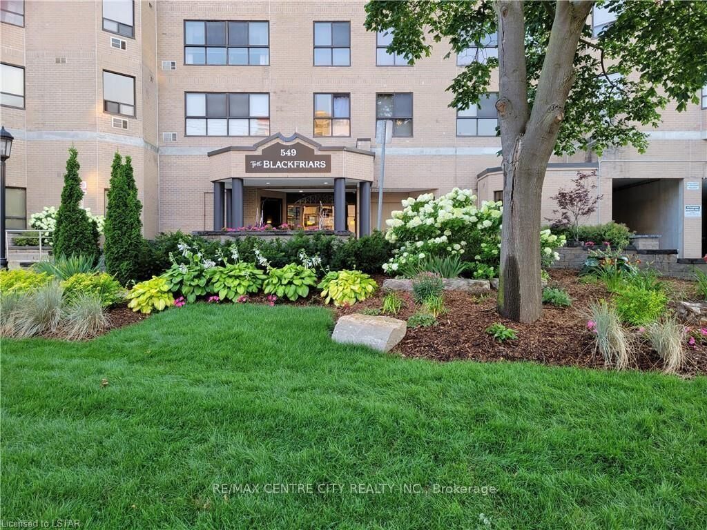 Property Photo:  549 Ridout Street N 203  ON N6A 5N5 
