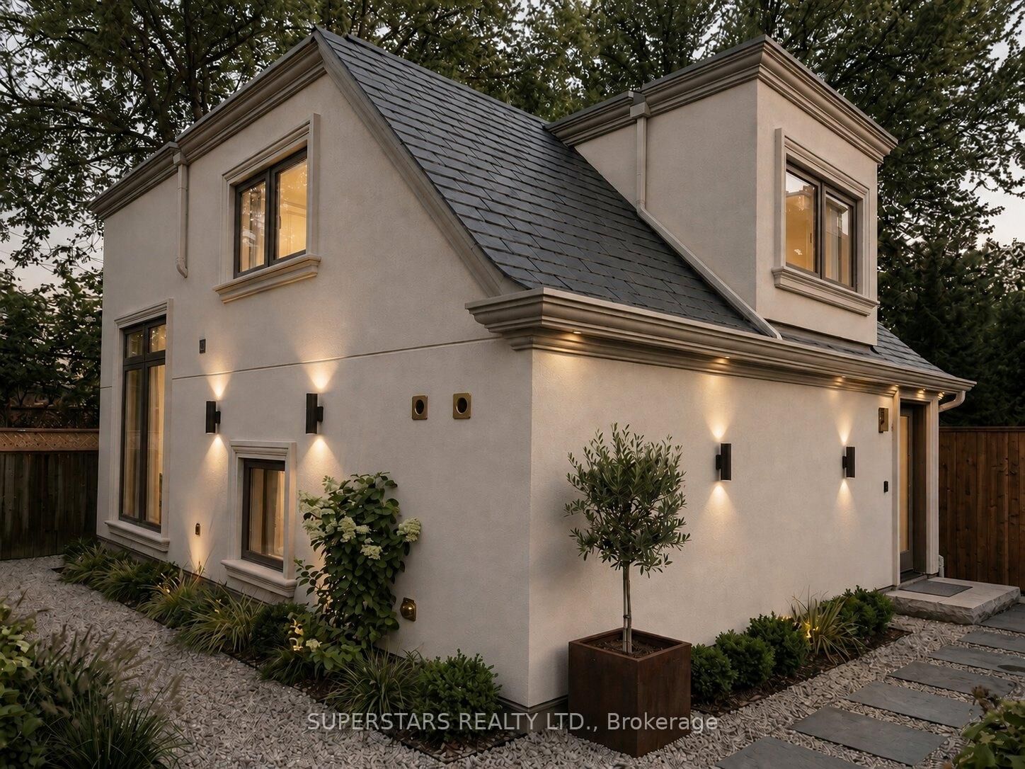Property Photo: 197 Goulding Avenue 501 ON M2R 2P3