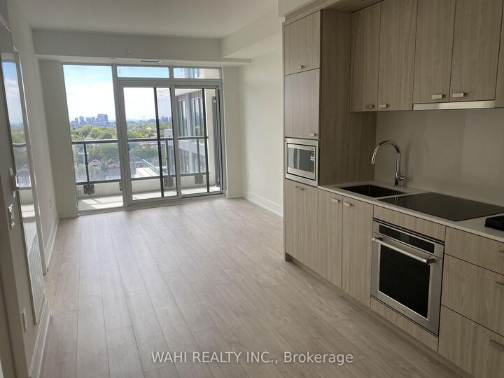 Property Photo:  858 Dupont Street W 837  ON M6G 0C1 