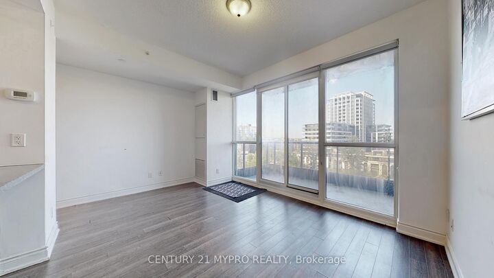Property Photo:  38 Cedarland Drive 705  ON L6G 1B8 