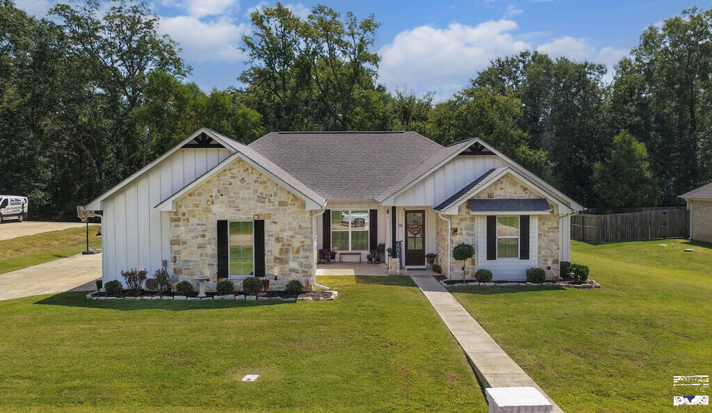 Property Photo:  16 Rose Of Sharon  TX 75501 