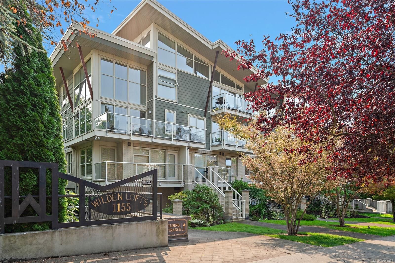 Property Photo:  1155 Yates St #207  BC V8V 3N1 