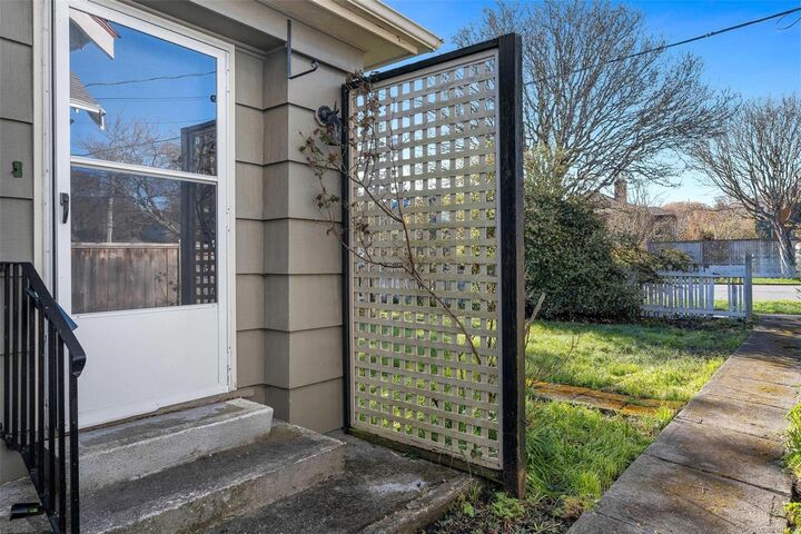 Property Photo: 1130 May St BC V8V 2S5